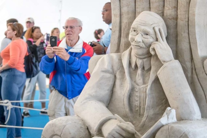 sand sculpture